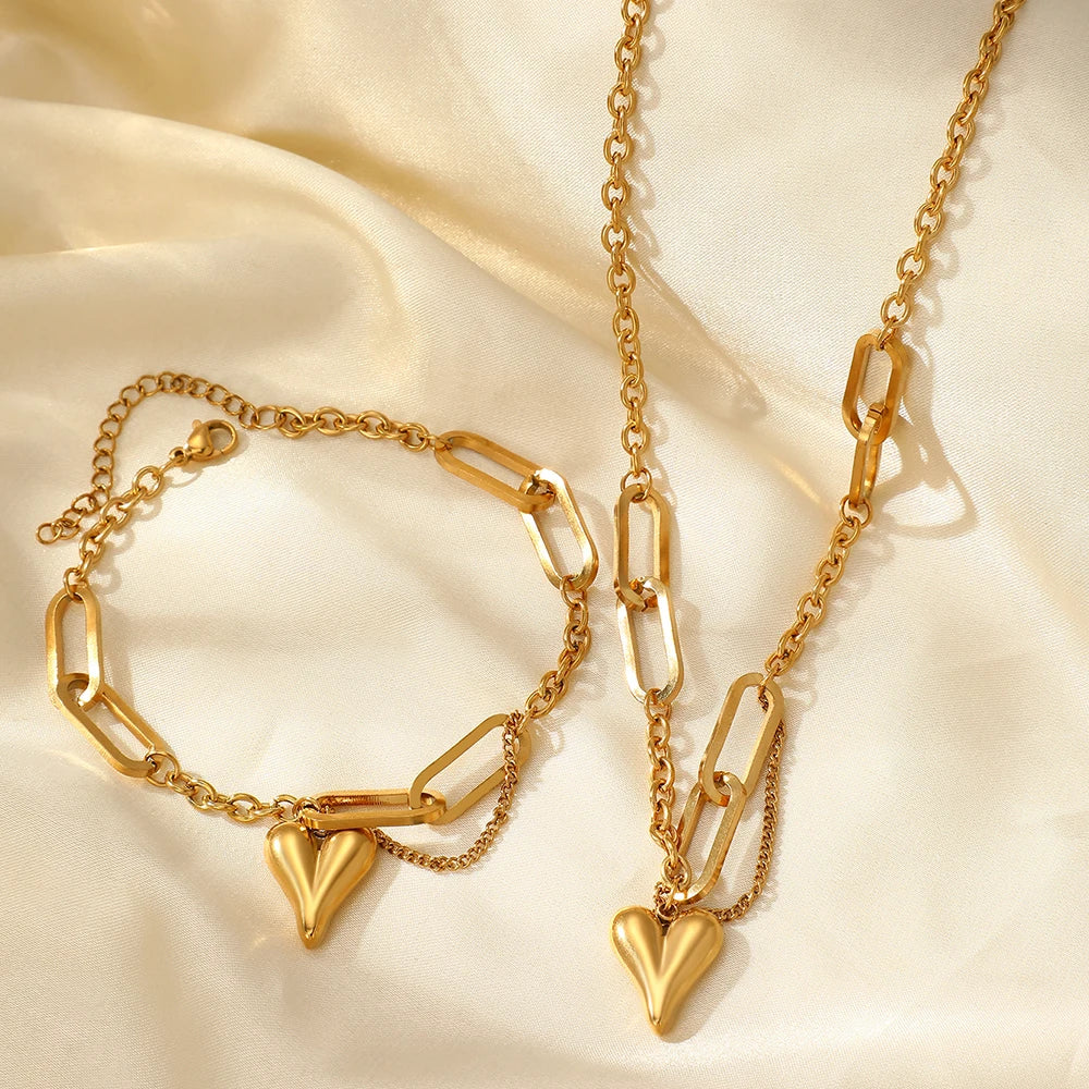 Stainless steel combination of two sets of new light luxury retro heart-shaped irregular chain women's jewelry daily matching