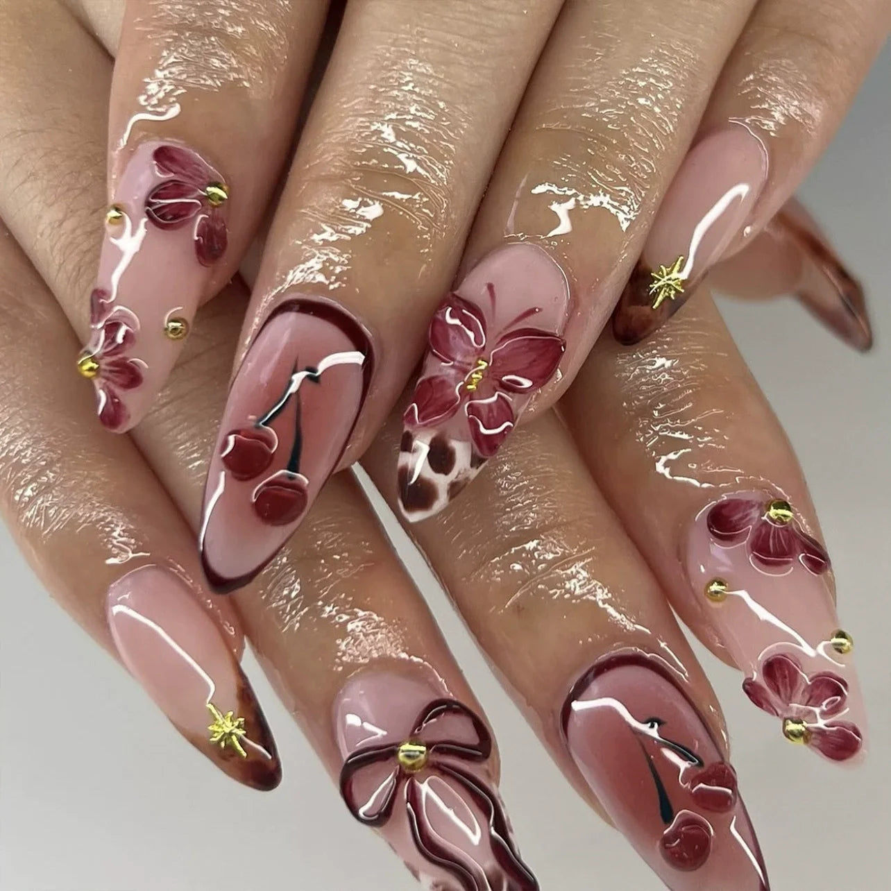 24Pcs Sweet Cool Almond Nail Set Press on Acrylic Nails 3D Floral Butterfly Fake Nail Full Cover French Tip Artificial Nails Art